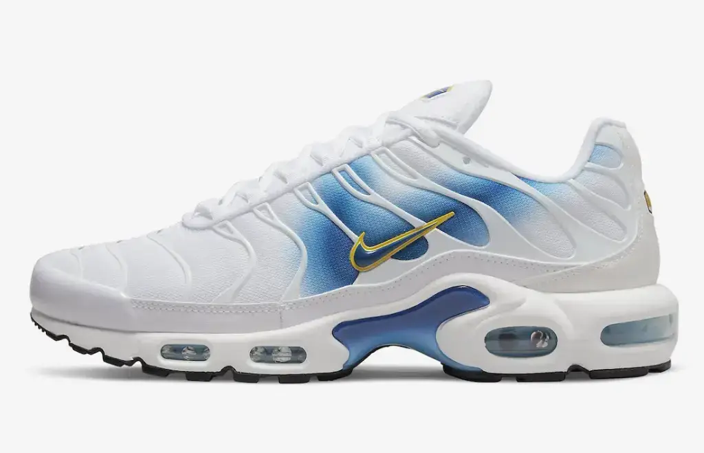 preview-nike-air-max-plus-spray-paint-swoosh-dx8962-100-pic04.jpeg.webp